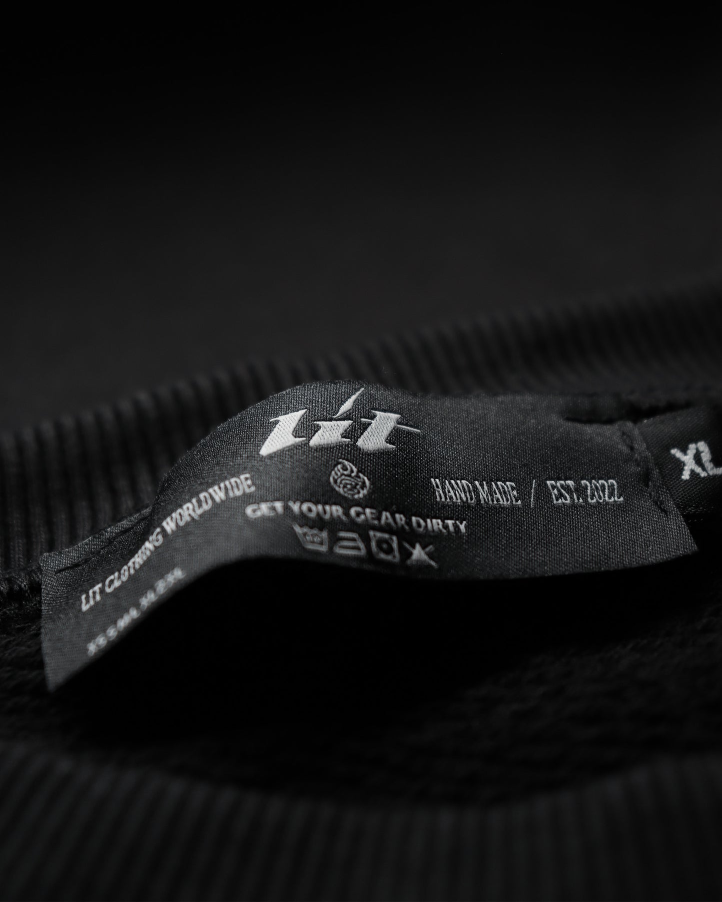 Ultra Heavy FIS Black Crewneck