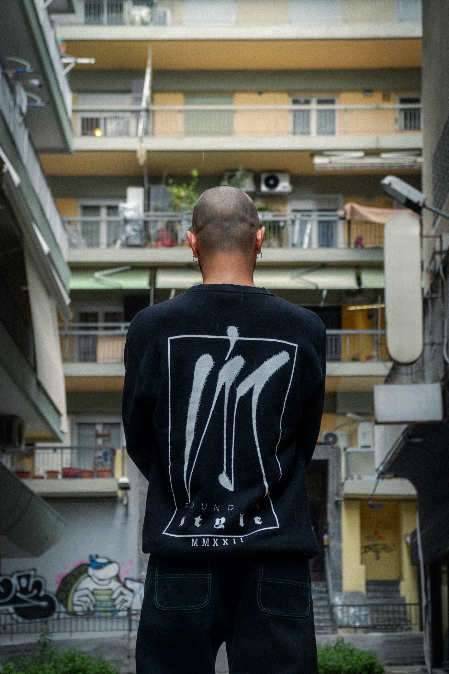 Ultra Heavy FIS Black Crewneck